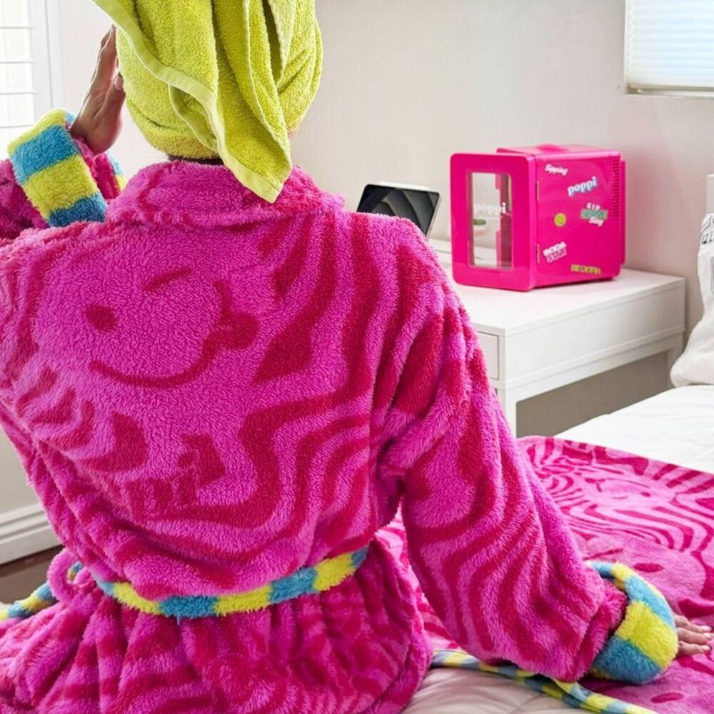 S/M Poppi Dorm Bath Robe Pink - Picture 5 of 5